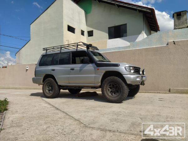 Pajero GLS-B