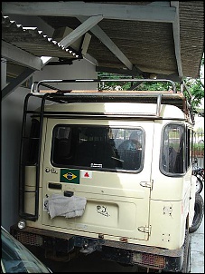 Jeep pulando igual cabrito-bagageiro-006.jpg