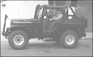 Modelo do Jeep-lat_357.jpg