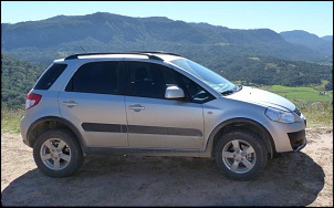 Suzuki SX4-lifted.jpg