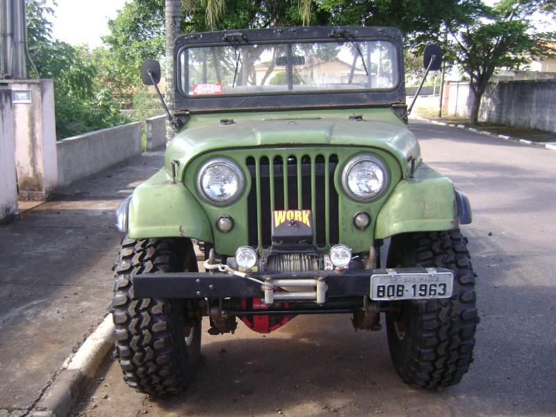 Vendo o Sapão Jeep CJ6 ano 1963 Bernardão 4 portas